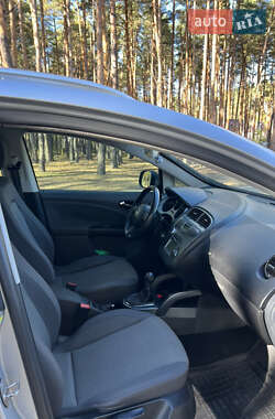 Мінівен SEAT Altea XL 2007 в  фото 16 Мінівен SEAT Altea XL 2007 в