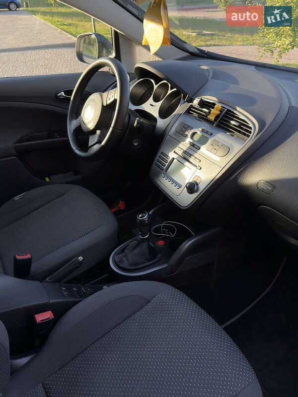 Минивэн SEAT Altea XL 2008 в Решетиловке