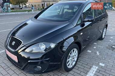 Минивэн SEAT Altea XL 2013 в 