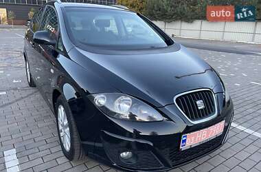 Минивэн SEAT Altea XL 2013 в 