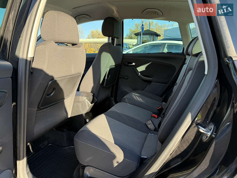 Мінівен SEAT Altea XL 2009 в Житомирі