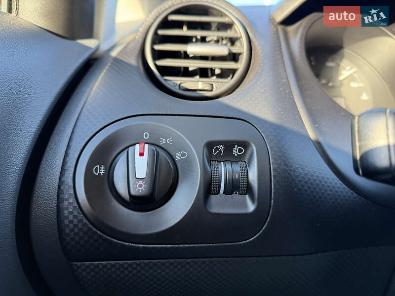 Мінівен SEAT Altea XL 2009 в Житомирі