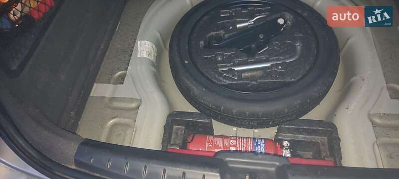 Минивэн SEAT Altea XL 2010 в Киеве