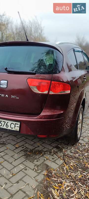 Мінівен SEAT Altea XL 2007 в Городку