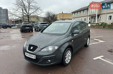 Минивэн SEAT Altea XL 2010 в Киеве