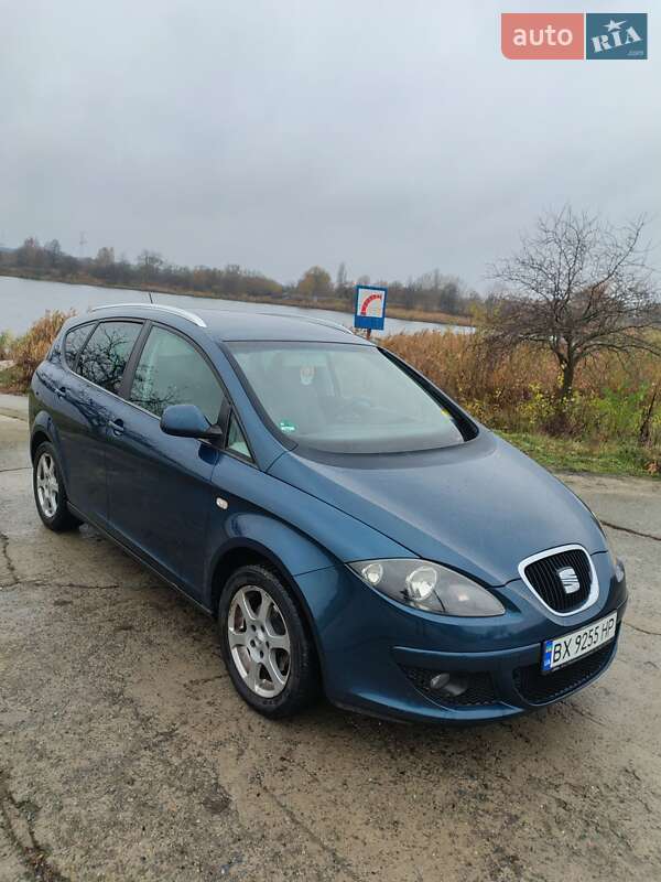 Мінівен SEAT Altea XL 2007 в Нетішині