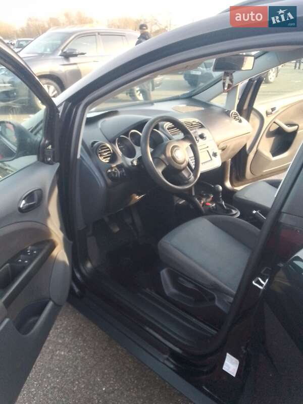 Мінівен SEAT Altea XL 2007 в Києві фото 4 Мінівен SEAT Altea XL 2007 в Києві