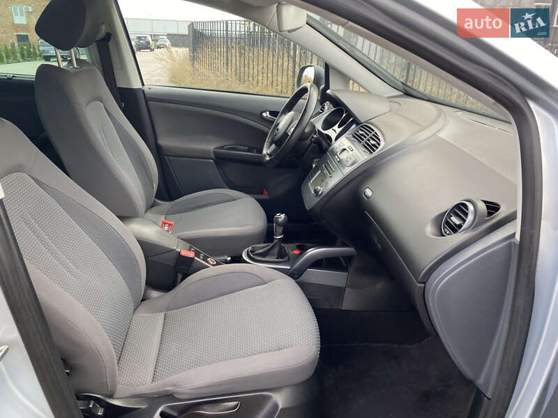 Минивэн SEAT Altea XL 2008 в Луцке фото 14 Минивэн SEAT Altea XL 2008 в Луцке