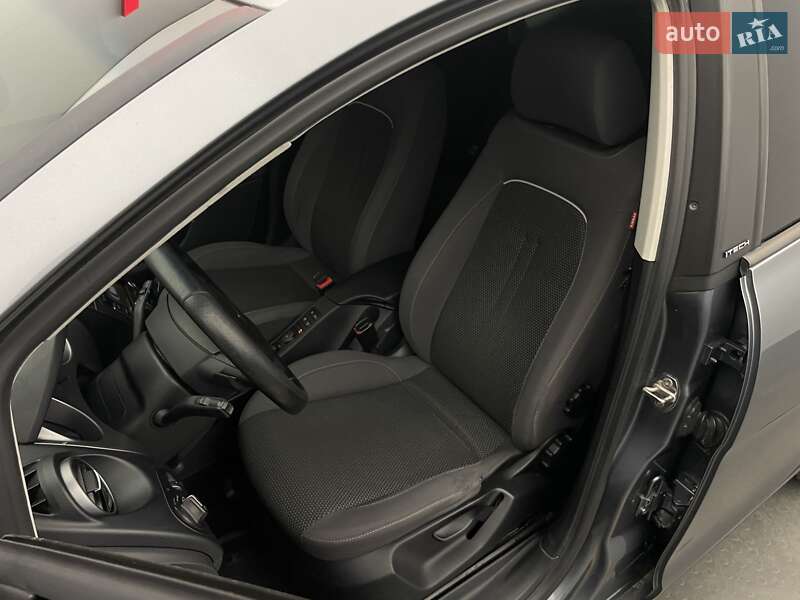 Минивэн SEAT Altea XL 2014 в Киеве