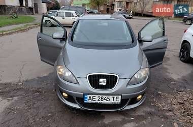 Минивэн SEAT Altea XL 2008 в Кривом Роге