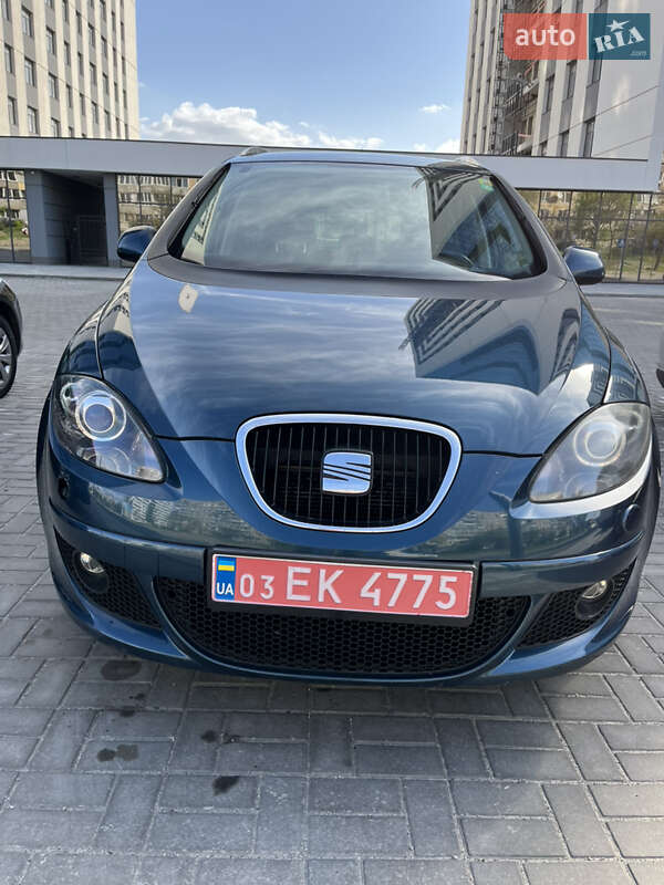 Минивэн SEAT Altea XL 2008 в Днепре