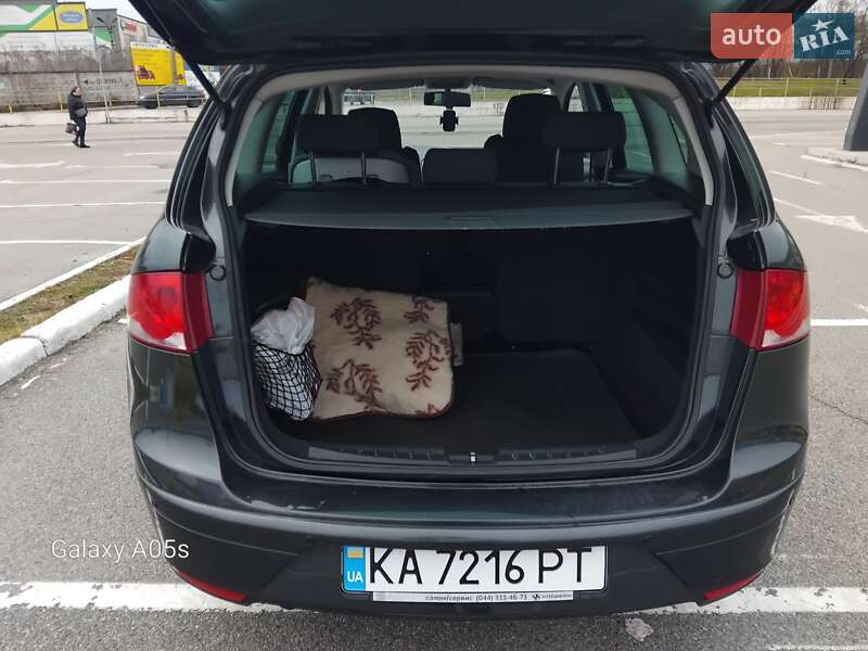 Минивэн SEAT Altea XL 2010 в Киеве