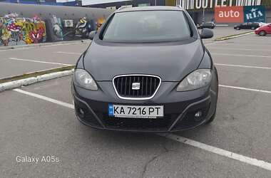 Минивэн SEAT Altea XL 2010 в Киеве