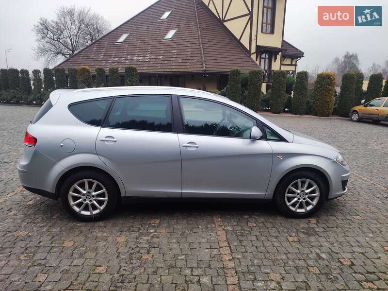 Мінівен SEAT Altea XL 2010 в Житомирі