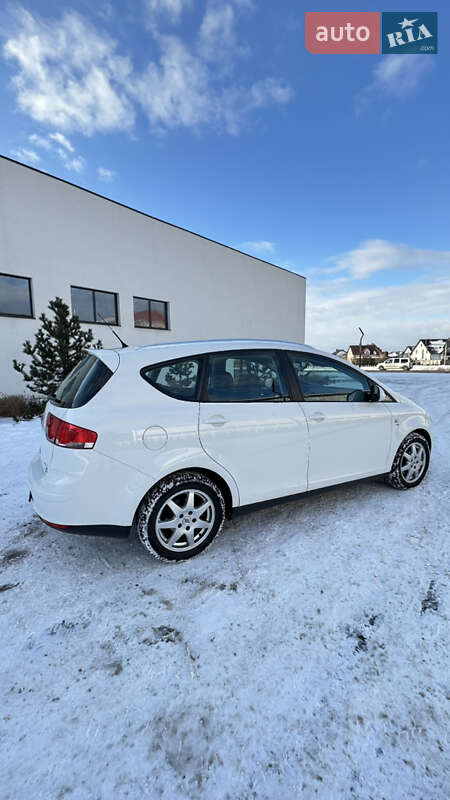 Мінівен SEAT Altea XL 2012 в Луцьку