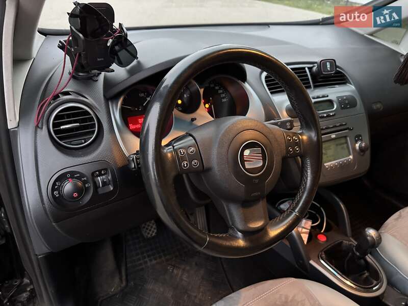 Минивэн SEAT Altea XL 2007 в Киеве