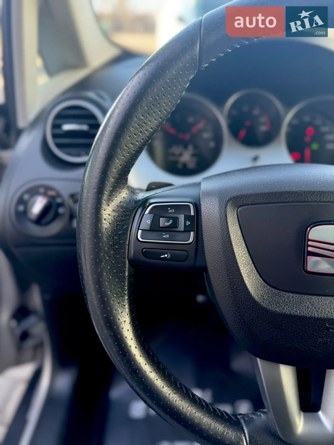 2012 SEAT Altea - мініатюра 16
