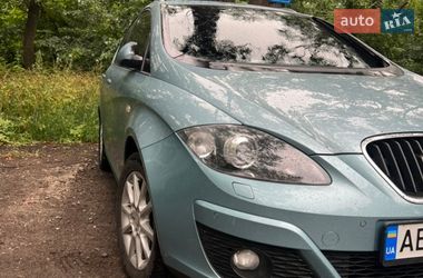 Минивэн SEAT Altea XL 2010 в Ивано-Франковске