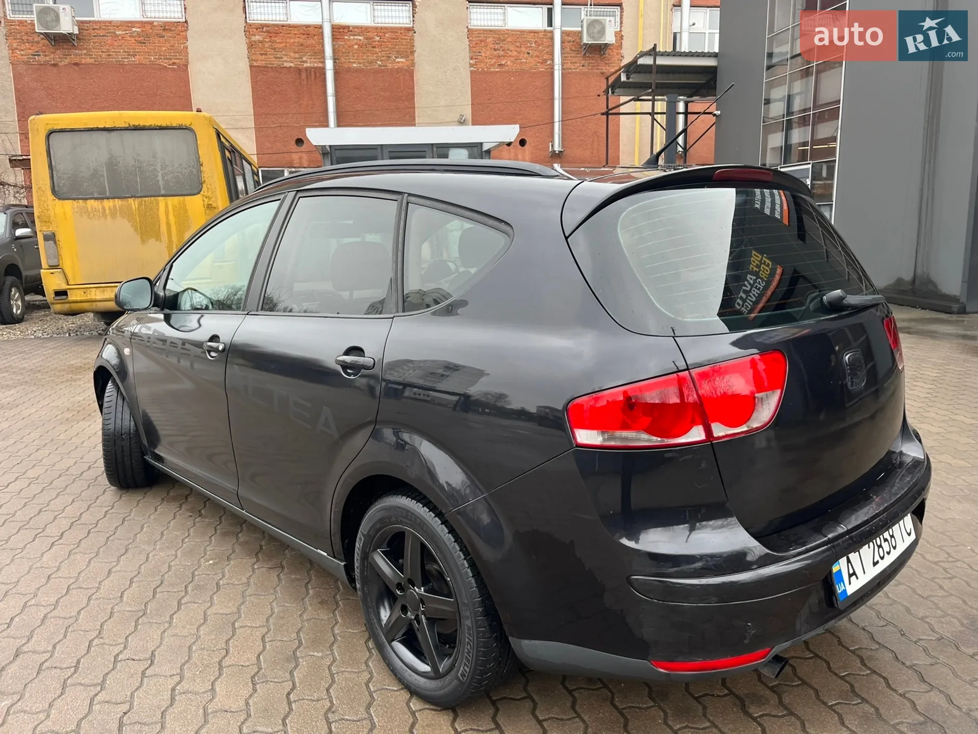 2011 SEAT Altea - мініатюра 15