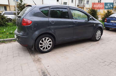 Хэтчбек SEAT Altea 2006 в 