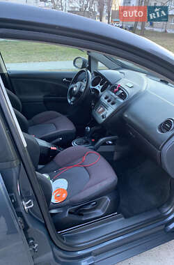 Хэтчбек SEAT Altea 2006 в 