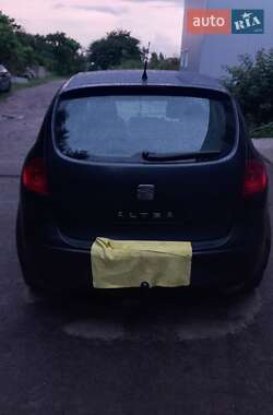 Хэтчбек SEAT Altea 2009 в 