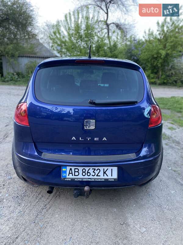 Минивэн SEAT Altea 2005 в Киеве