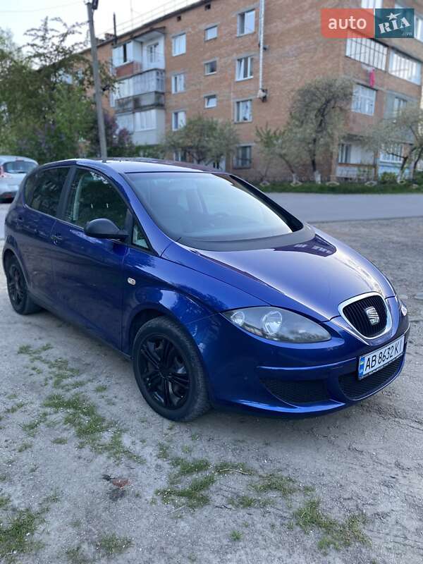 Минивэн SEAT Altea 2005 в Киеве