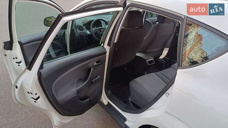 Мінівен SEAT Altea 2014 в Києві