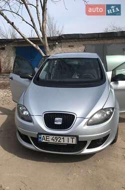 Минивэн SEAT Altea 2008 в 