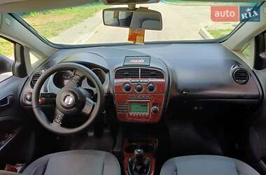 Минивэн SEAT Altea 2007 в 