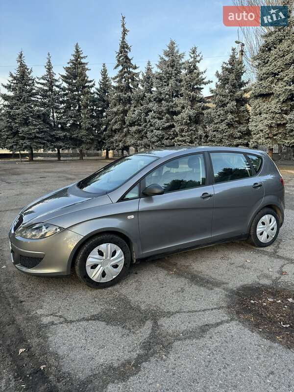 Мінівен SEAT Altea 2008 в Вознесенську