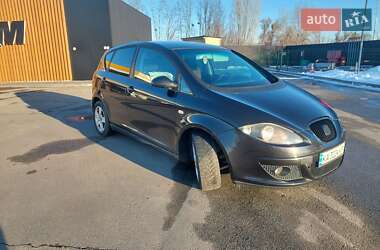 Минивэн SEAT Altea 2006 в Обухове