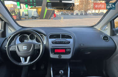 Минивэн SEAT Altea 2009 в Луцке