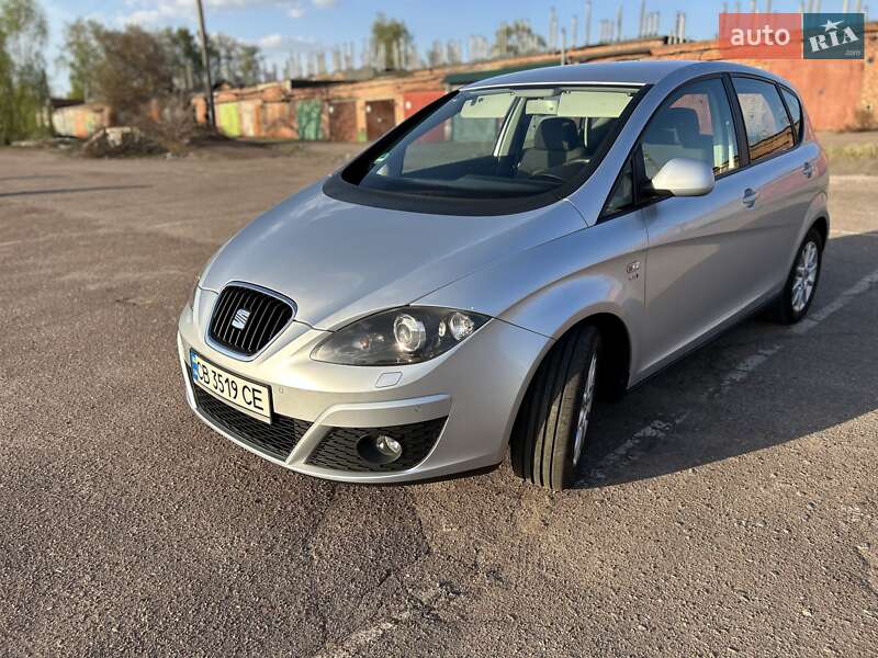 Мінівен SEAT Altea 2009 в 