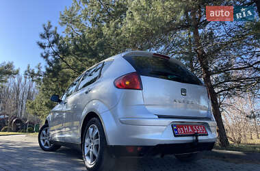 Мінівен SEAT Altea 2011 в 