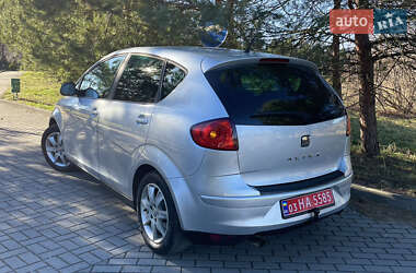 Мінівен SEAT Altea 2011 в 
