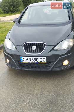 Минивэн SEAT Altea 2012 в 