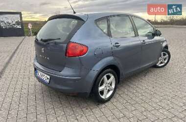 Минивэн SEAT Altea 2010 в 