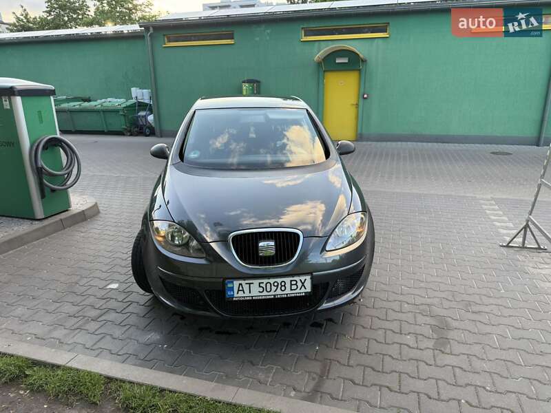 Мінівен SEAT Altea 2008 в Долині
