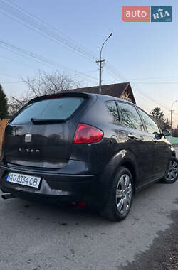 Хэтчбек SEAT Altea 2005 в 