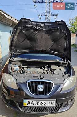 Минивэн SEAT Altea 2008 в 