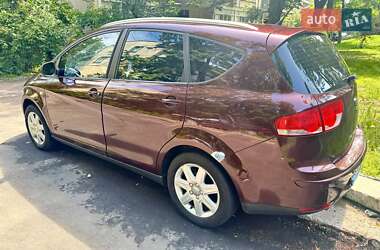 Минивэн SEAT Altea 2008 в 