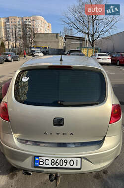 Минивэн SEAT Altea 2004 в 