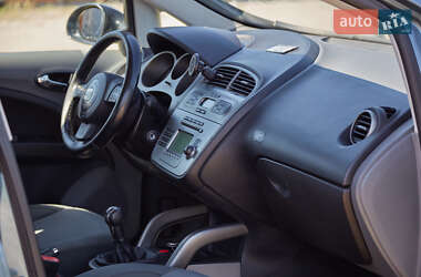 Минивэн SEAT Altea 2004 в 