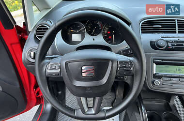 Мінівен SEAT Altea 2011 в 