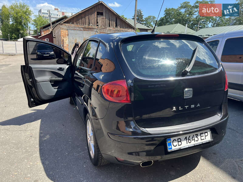 Минивэн SEAT Altea 2006 в Чернигове
