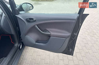 Минивэн SEAT Altea 2006 в 