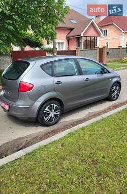 Минивэн SEAT Altea 2008 в 