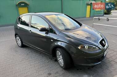 Минивэн SEAT Altea 2008 в 